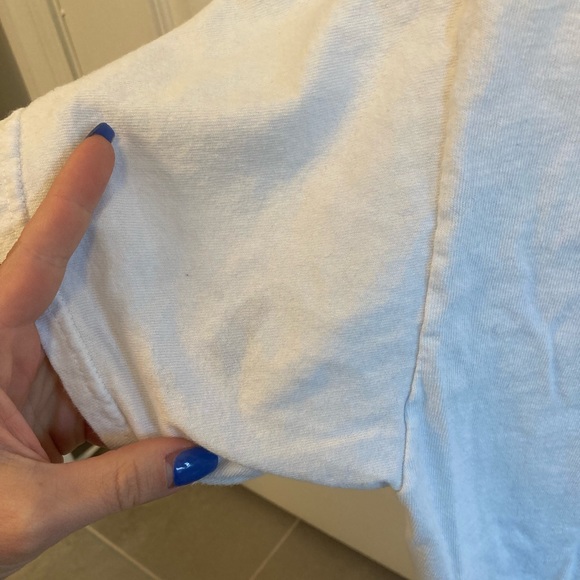 Urban Outfitters Junk Food Tees Charlie Brown Peanuts graphic tee size medium - Picture 4 of 5